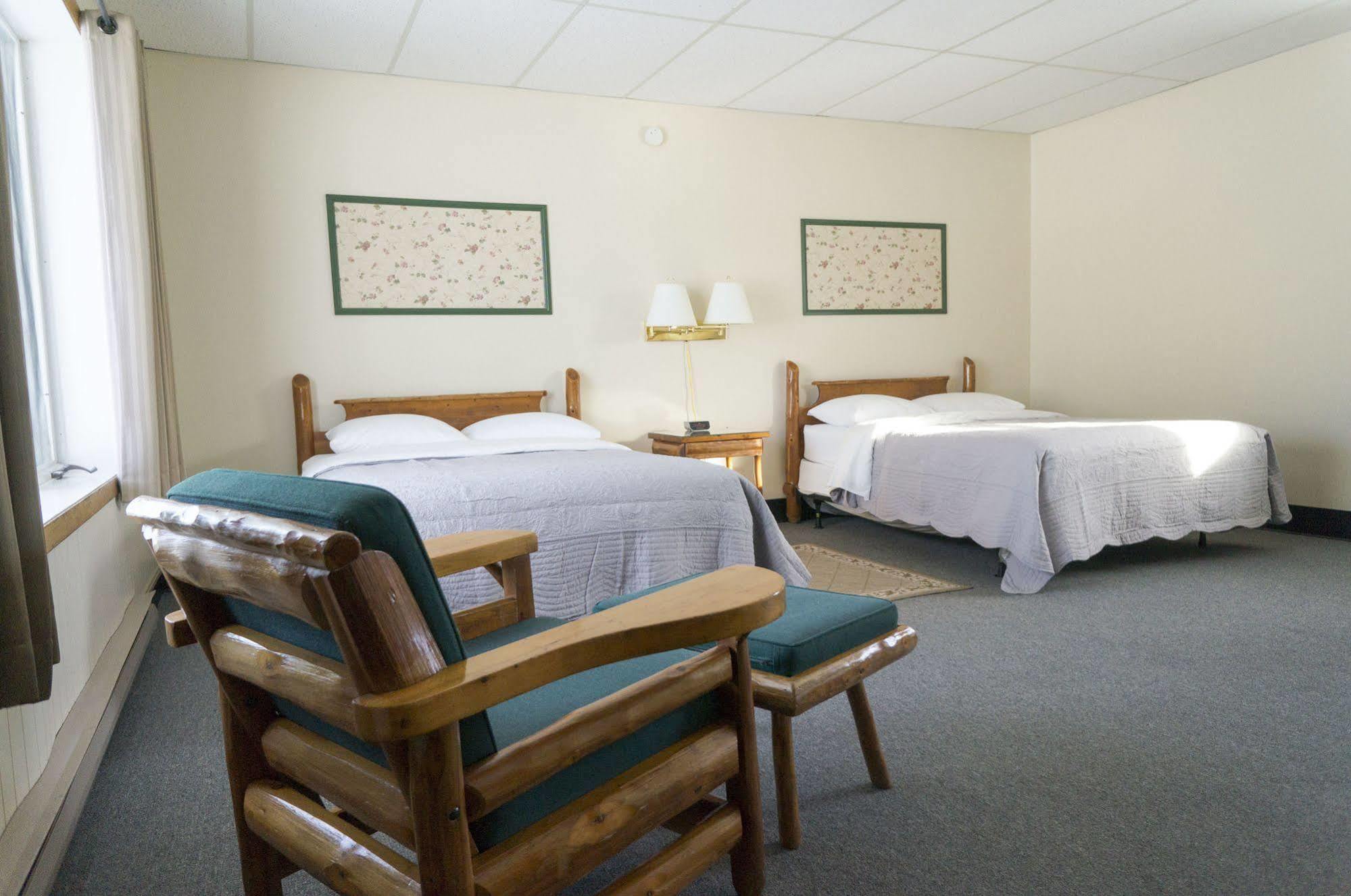 Wayside Motel Manitoulin Manitowaning Buitenkant foto