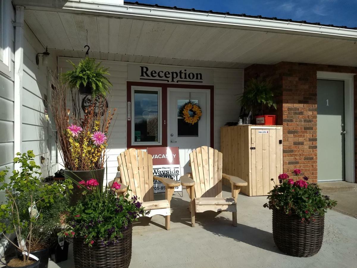 Wayside Motel Manitoulin Manitowaning Buitenkant foto